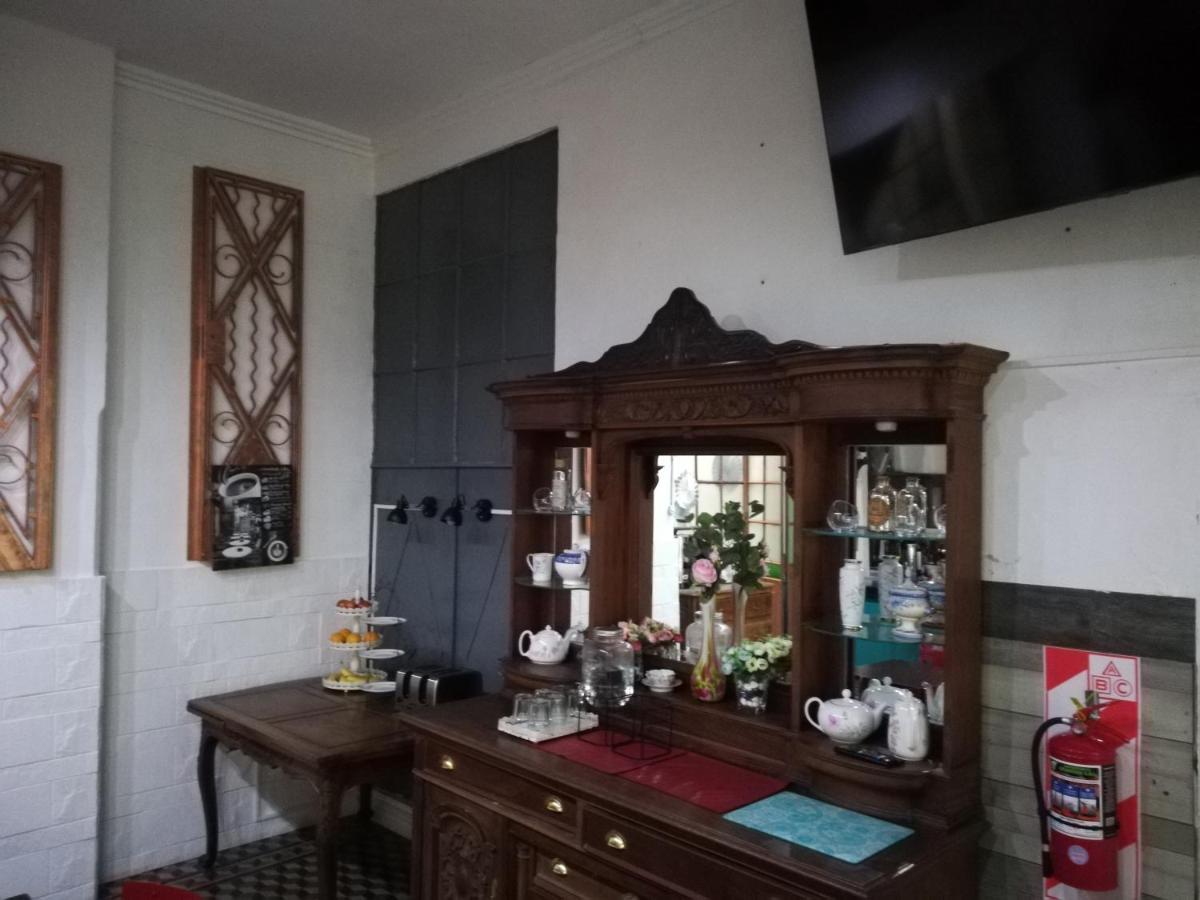 Hotel Boutique Casablanca Adrogue Exteriör bild
