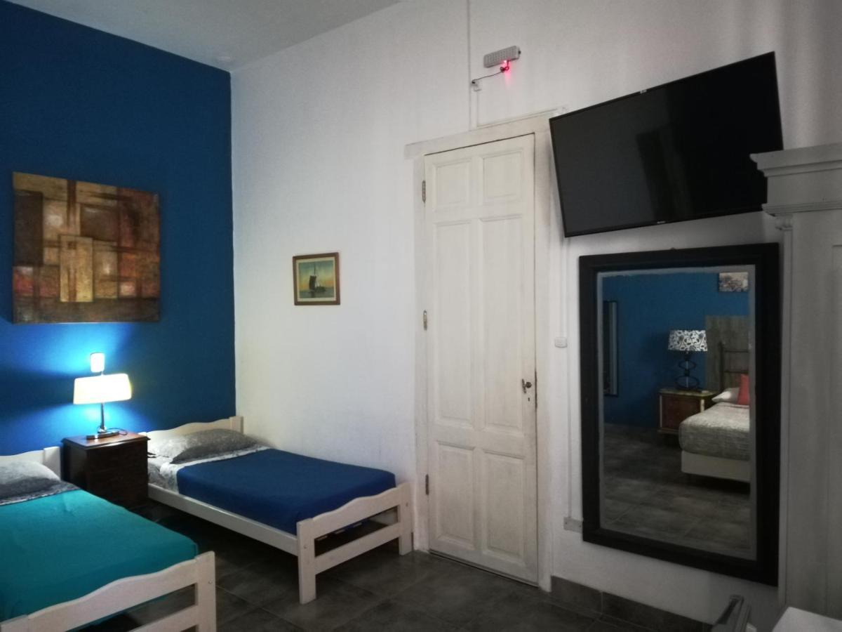Hotel Boutique Casablanca Adrogue Exteriör bild